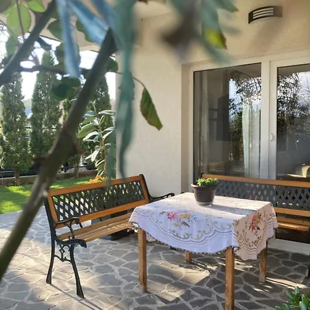 Carpatina Bed & Breakfast Breaza (Prahova)
