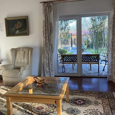 Bed & Breakfast Carpatina Breaza (Prahova)